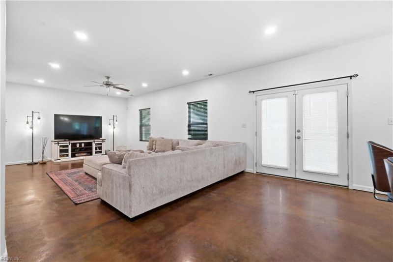 Photo 8 of 37 residential for sale in Norfolk virginia Photo 8 of 37 residential for sale in Norfolk virginia