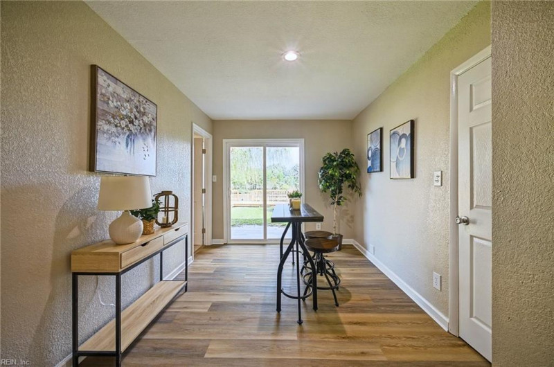 Photo 15 of 39 residential for sale in Virginia Beach virginia