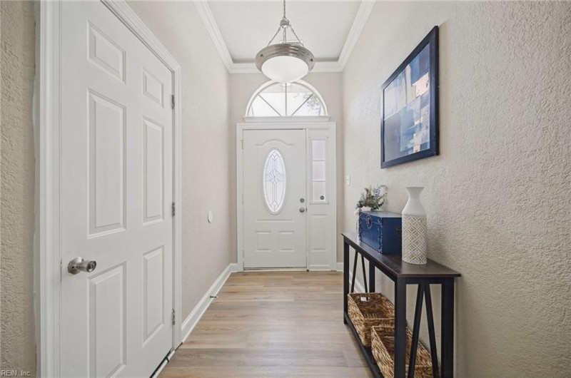 Photo 2 of 39 residential for sale in Virginia Beach virginia