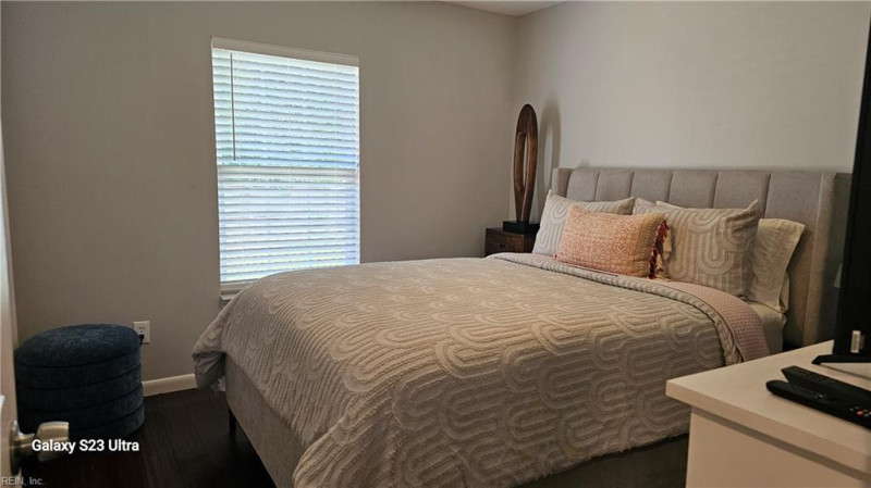 Photo 12 of 31 residential for sale in Norfolk virginia