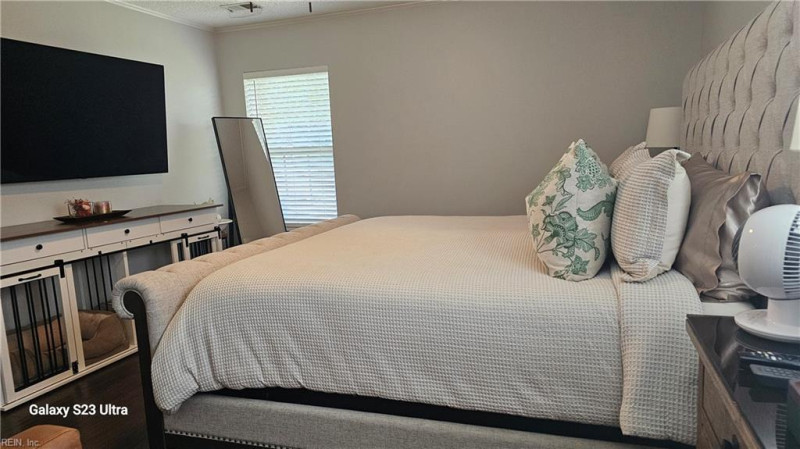 Photo 16 of 31 residential for sale in Norfolk virginia