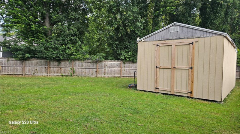 Photo 28 of 31 residential for sale in Norfolk virginia