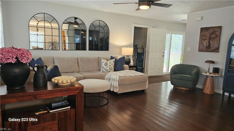 Photo 4 of 31 residential for sale in Norfolk virginia