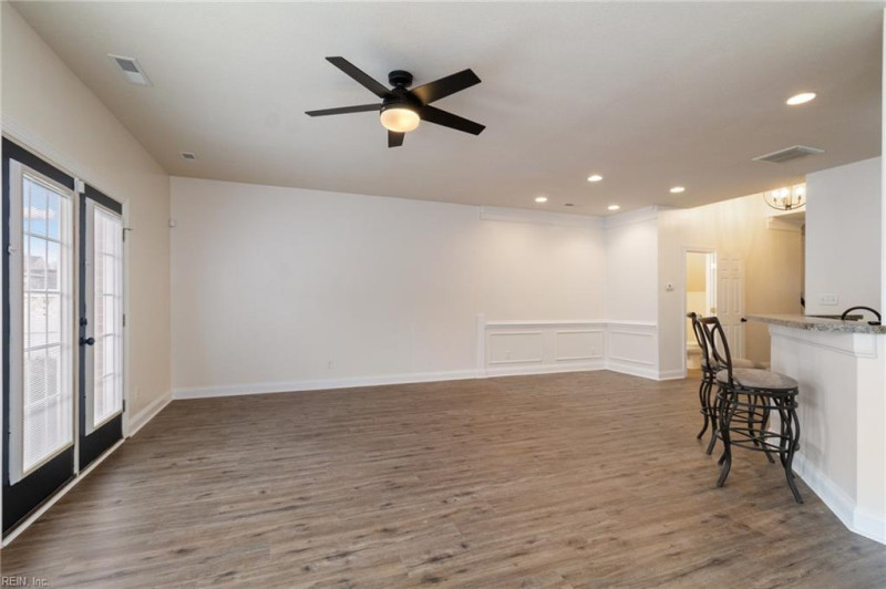 Photo 4 of 25 rental for rent in Isle of Wight County virginia