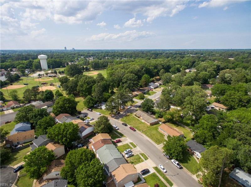 Photo 9 of 50 residential for sale in Virginia Beach virginia Photo 9 of 50 residential for sale in Virginia Beach virginia