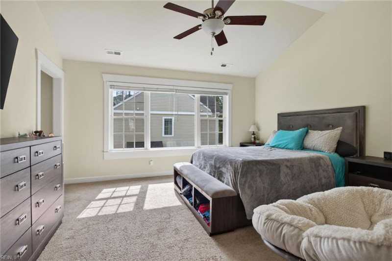 Photo 22 of 37 residential for sale in Chesapeake virginia