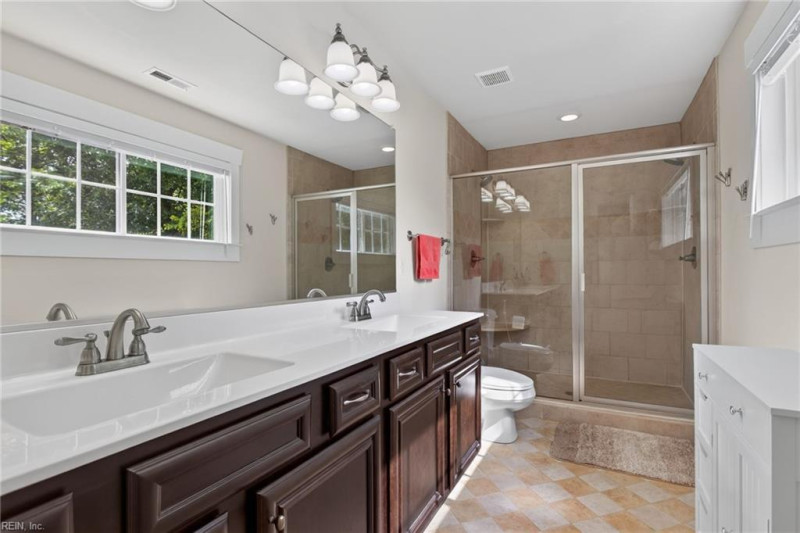 Photo 26 of 37 residential for sale in Chesapeake virginia