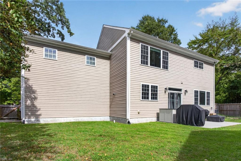 Photo 34 of 37 residential for sale in Chesapeake virginia