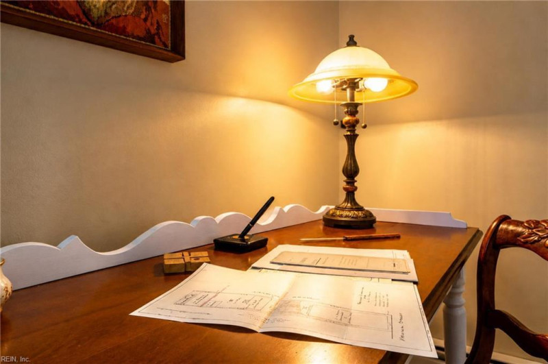 Photo 10 of 44 residential for sale in Middlesex County virginia