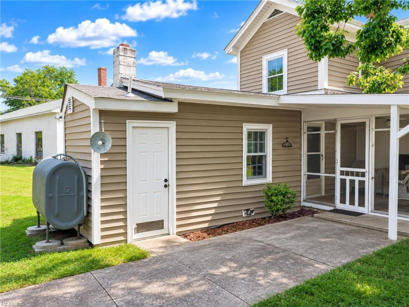 Photo 35 of 44 residential for sale in Middlesex County virginia