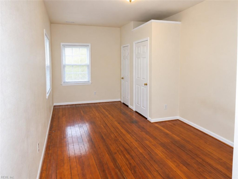 Photo 4 of 4 residential for sale in Norfolk virginia