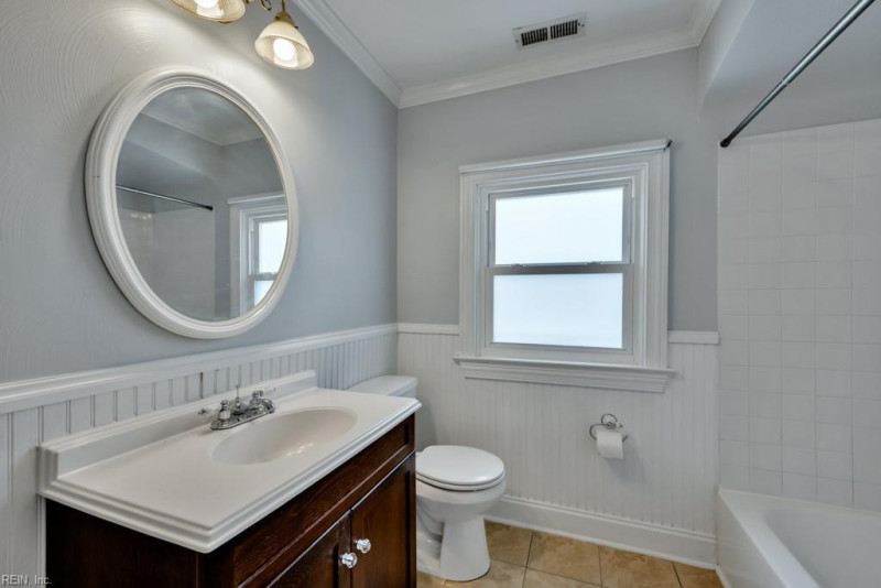 Photo 20 of 35 residential for sale in Hampton virginia