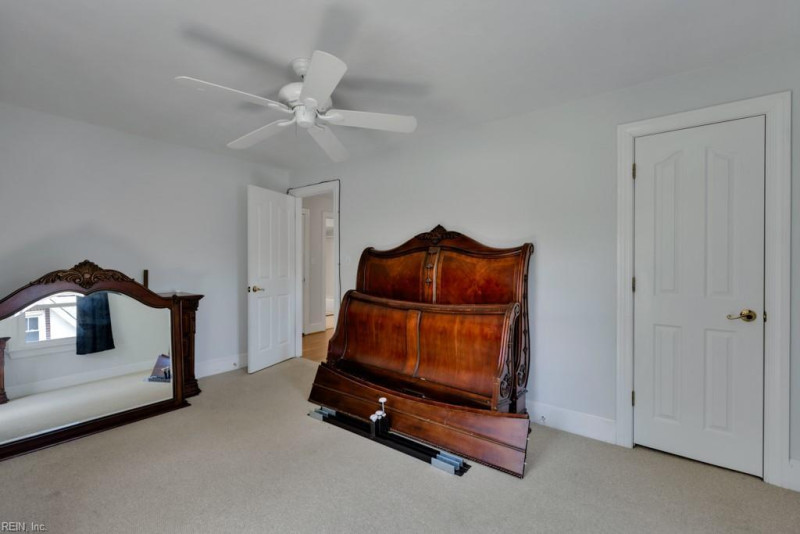 Photo 24 of 35 residential for sale in Hampton virginia