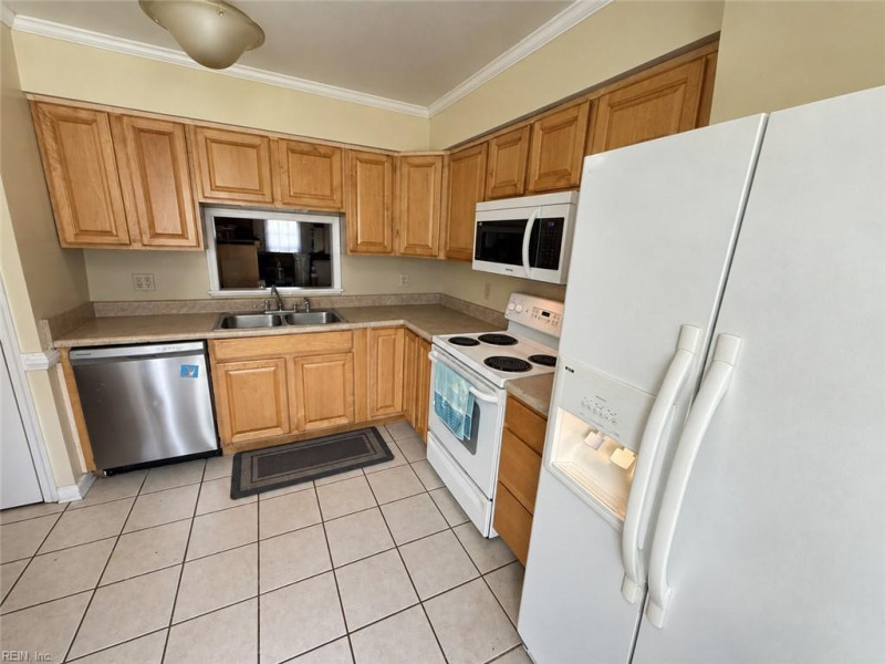 Photo 2 of 7 residential for sale in Virginia Beach virginia Photo 2 of 7 residential for sale in Virginia Beach virginia