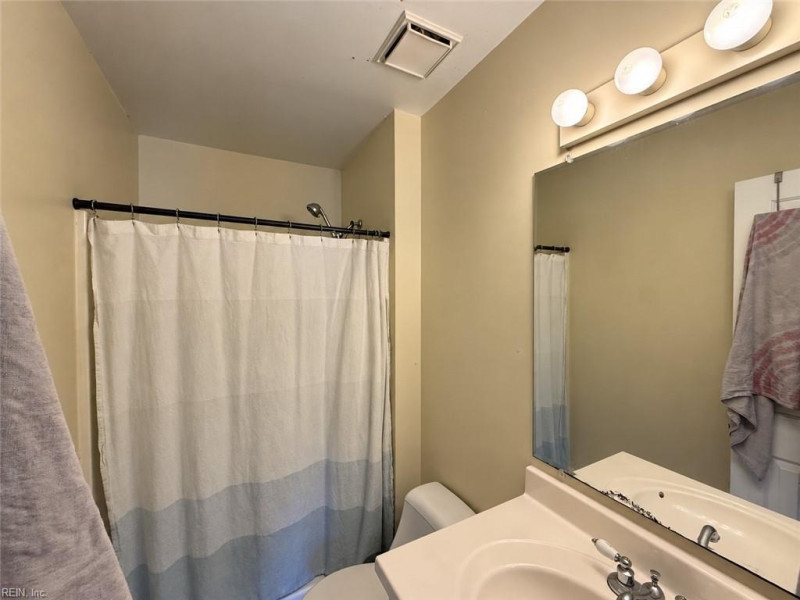 Photo 4 of 7 residential for sale in Virginia Beach virginia Photo 4 of 7 residential for sale in Virginia Beach virginia