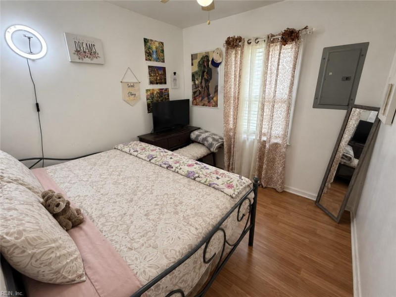 Photo 6 of 7 residential for sale in Norfolk virginia Photo 6 of 7 residential for sale in Norfolk virginia