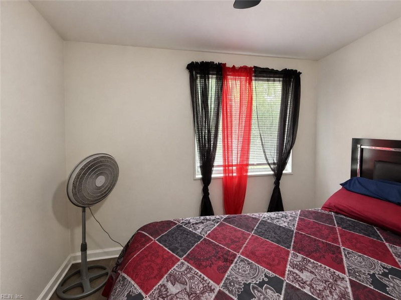 Photo 5 of 8 residential for sale in Norfolk virginia
