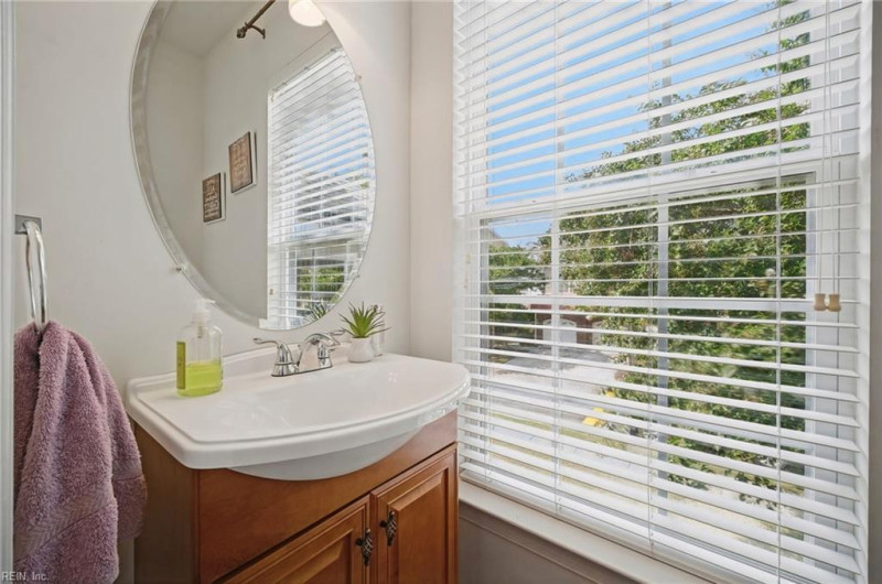 Photo 23 of 41 residential for sale in Virginia Beach virginia