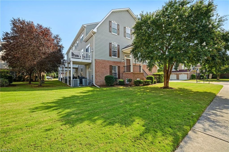 Photo 31 of 41 residential for sale in Virginia Beach virginia