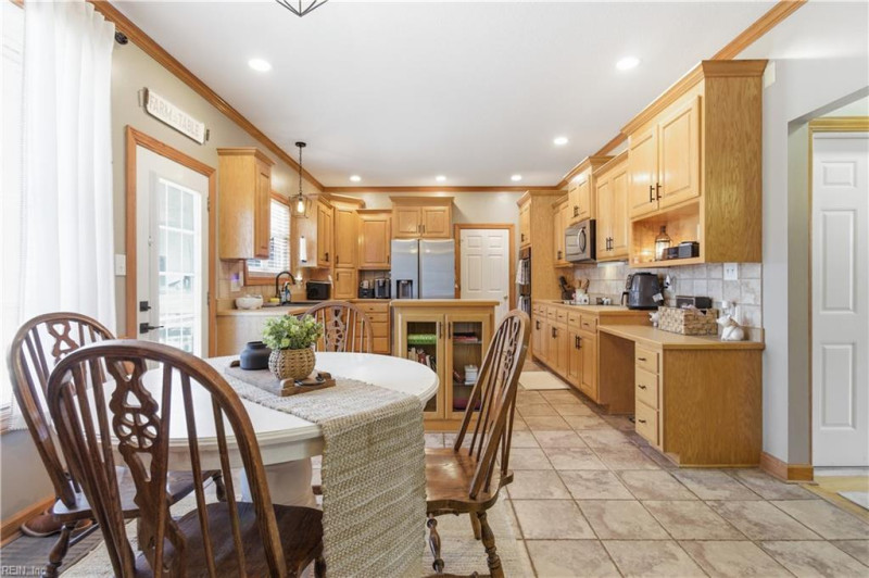 Photo 15 of 50 residential for sale in Southampton County virginia