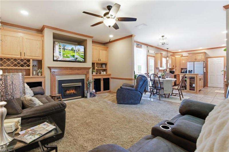 Photo 18 of 50 residential for sale in Southampton County virginia