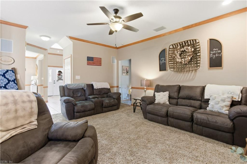 Photo 19 of 50 residential for sale in Southampton County virginia