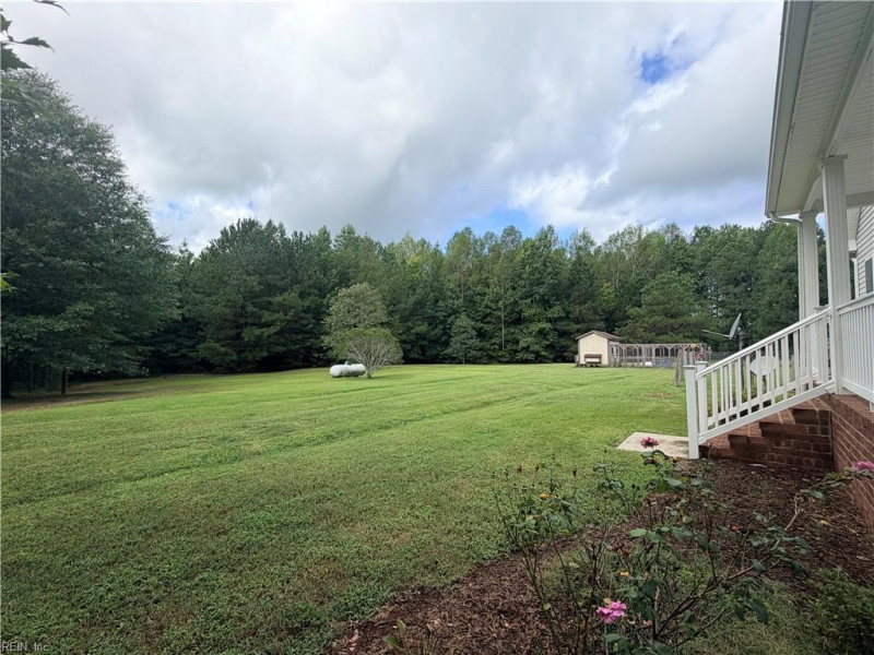 Photo 5 of 50 residential for sale in Southampton County virginia