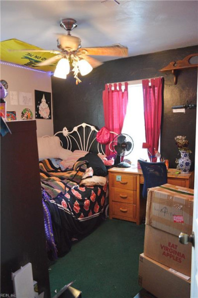 Photo 10 of 14 residential for sale in Suffolk virginia