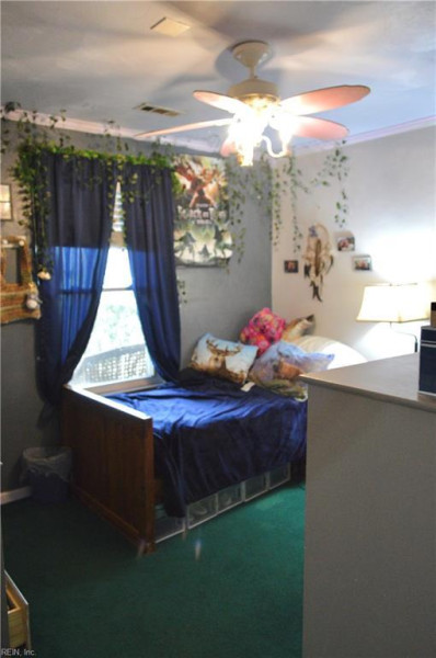 Photo 8 of 14 residential for sale in Suffolk virginia