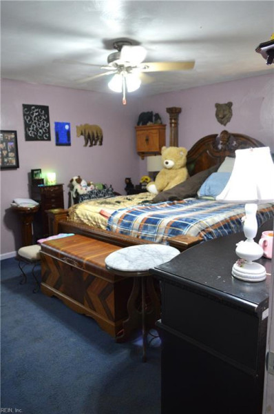 Photo 9 of 14 residential for sale in Suffolk virginia
