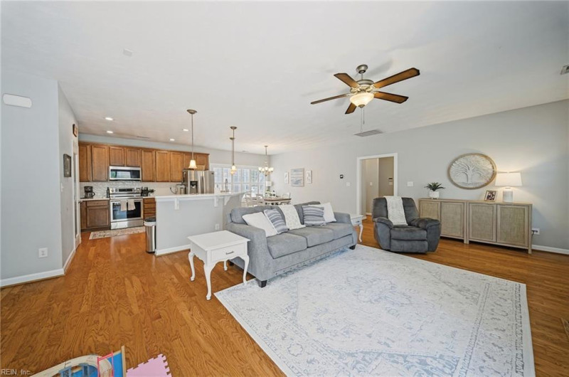 Photo 9 of 42 residential for sale in Chesapeake virginia Photo 9 of 42 residential for sale in Chesapeake virginia