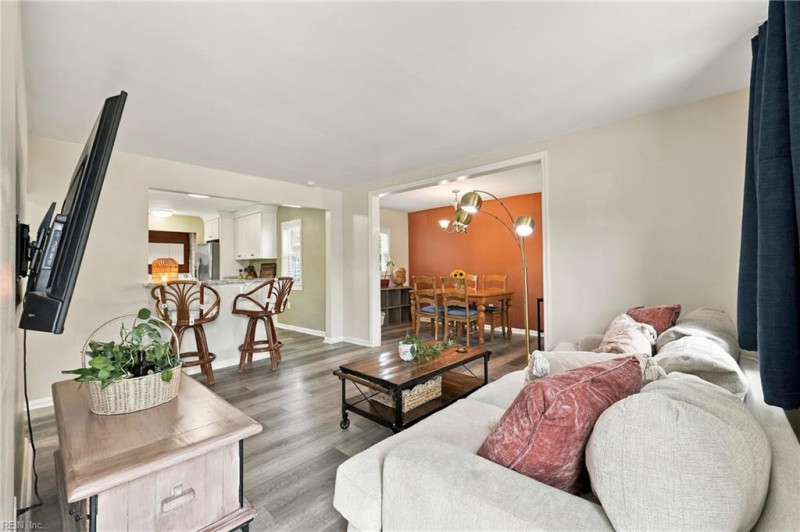 Photo 3 of 34 residential for sale in Norfolk virginia Photo 3 of 34 residential for sale in Norfolk virginia