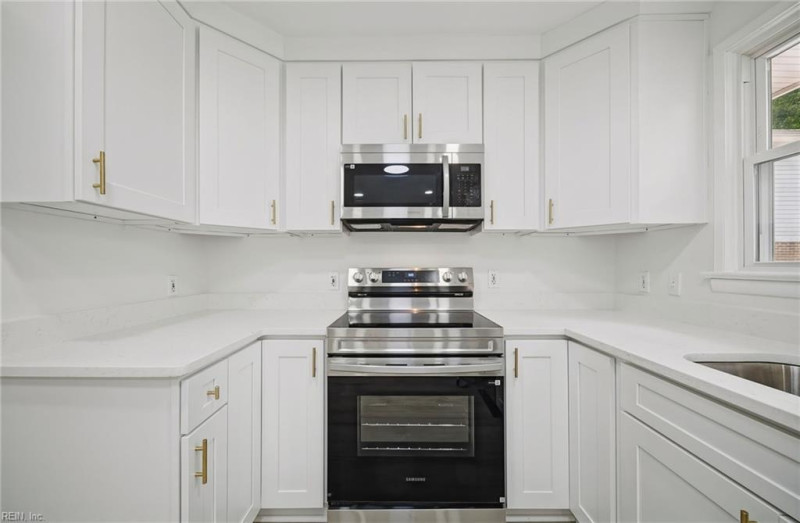 Photo 13 of 50 residential for sale in Newport News virginia Photo 13 of 50 residential for sale in Newport News virginia