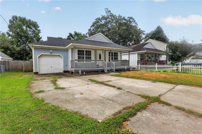 Photo 2 of 50 residential for sale in Chesapeake virginia