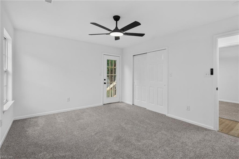 Photo 23 of 50 residential for sale in Chesapeake virginia