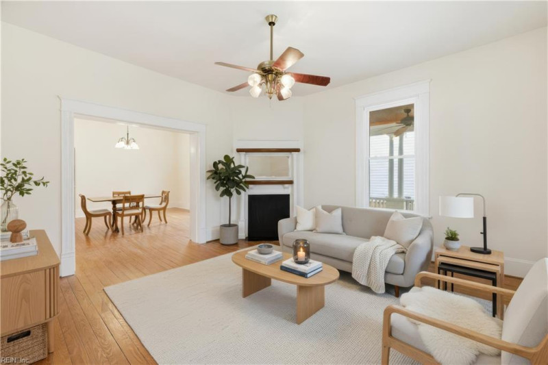 Photo 13 of 37 residential for sale in Franklin virginia