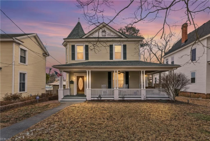 Photo 2 of 37 residential for sale in Franklin virginia