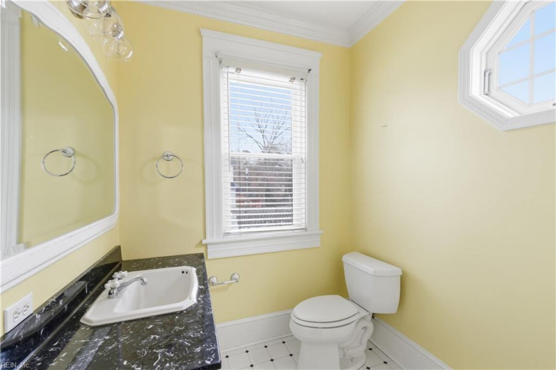 Photo 29 of 37 residential for sale in Franklin virginia