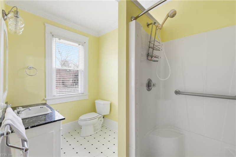 Photo 30 of 37 residential for sale in Franklin virginia