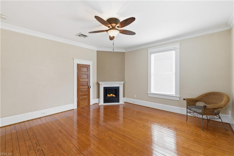 Photo 34 of 37 residential for sale in Franklin virginia