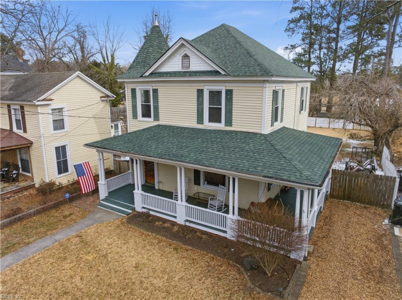 Photo 5 of 37 residential for sale in Franklin virginia