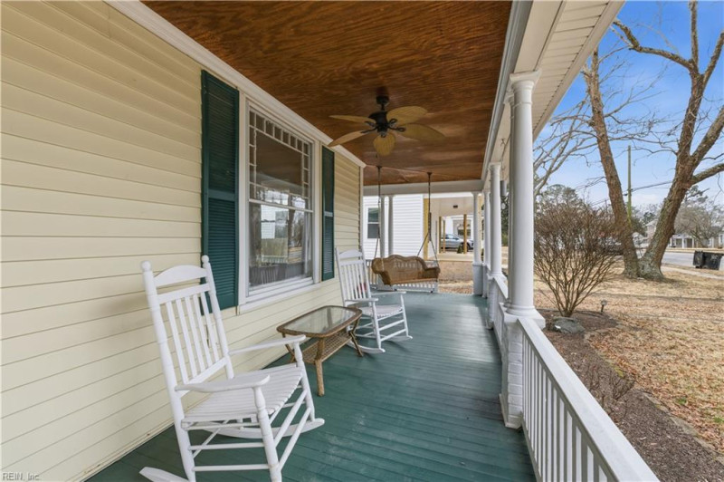 Photo 6 of 37 residential for sale in Franklin virginia