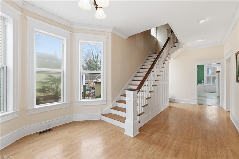 Photo 8 of 37 residential for sale in Franklin virginia
