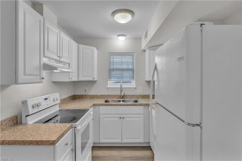 Photo 6 of 16 residential for sale in Virginia Beach virginia Photo 6 of 16 residential for sale in Virginia Beach virginia