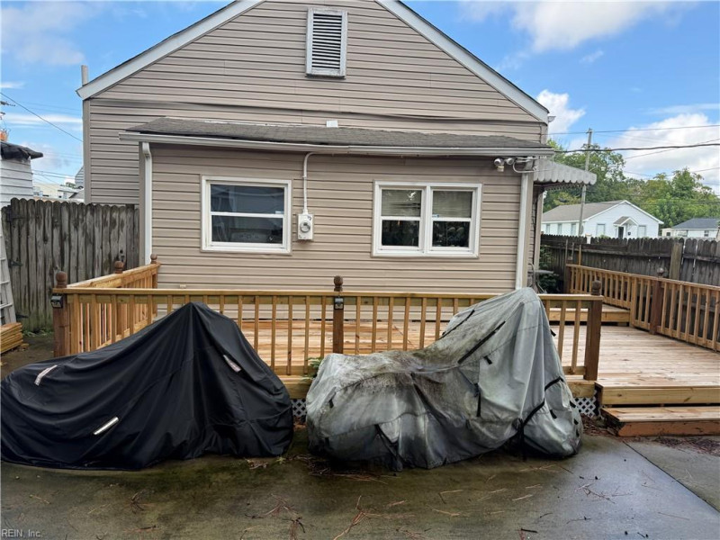 Photo 26 of 27 residential for sale in Norfolk virginia