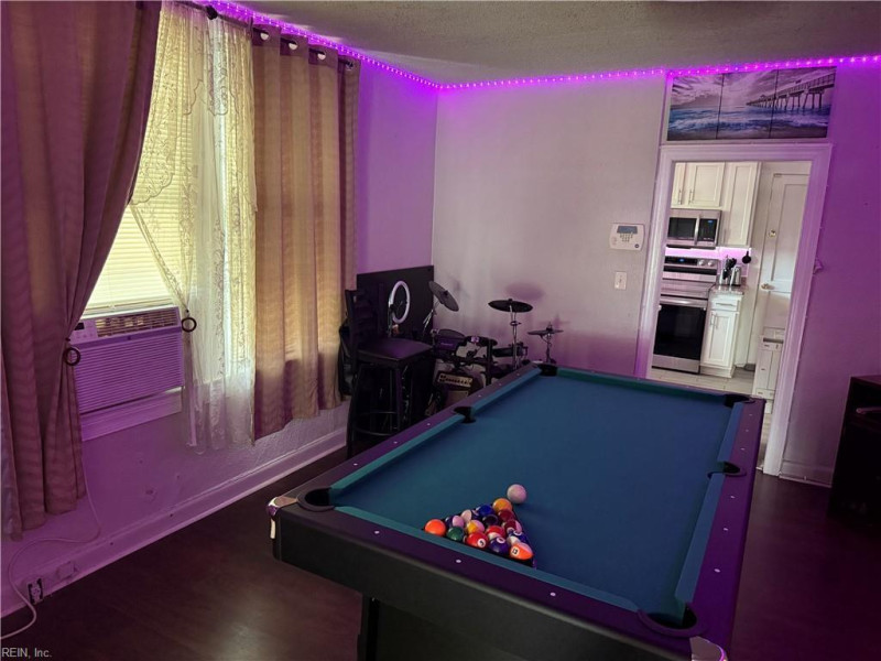 Photo 9 of 27 residential for sale in Norfolk virginia