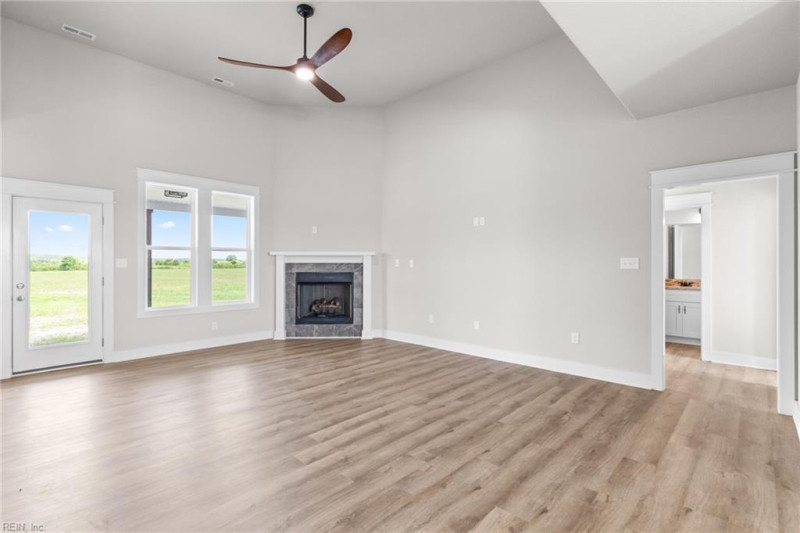 Photo 13 of 50 residential for sale in Elizabeth City virginia