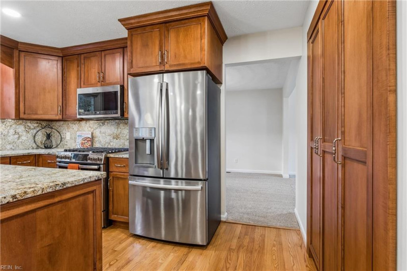 Photo 14 of 46 residential for sale in Hampton virginia Photo 14 of 46 residential for sale in Hampton virginia