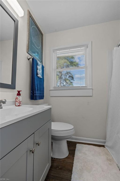 Photo 10 of 29 residential for sale in Suffolk virginia