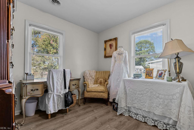 Photo 11 of 29 residential for sale in Suffolk virginia